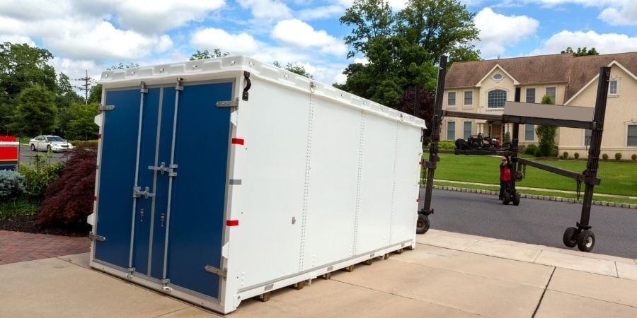 moving container pod