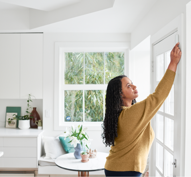 Self install home security systems best sale with cameras