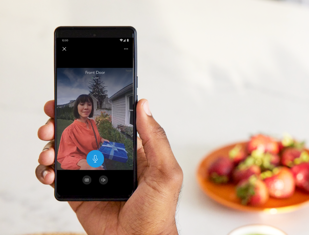 Imágenes en vivo en la aplicación ADT+ Imágenes en vivo en la aplicación ADT+