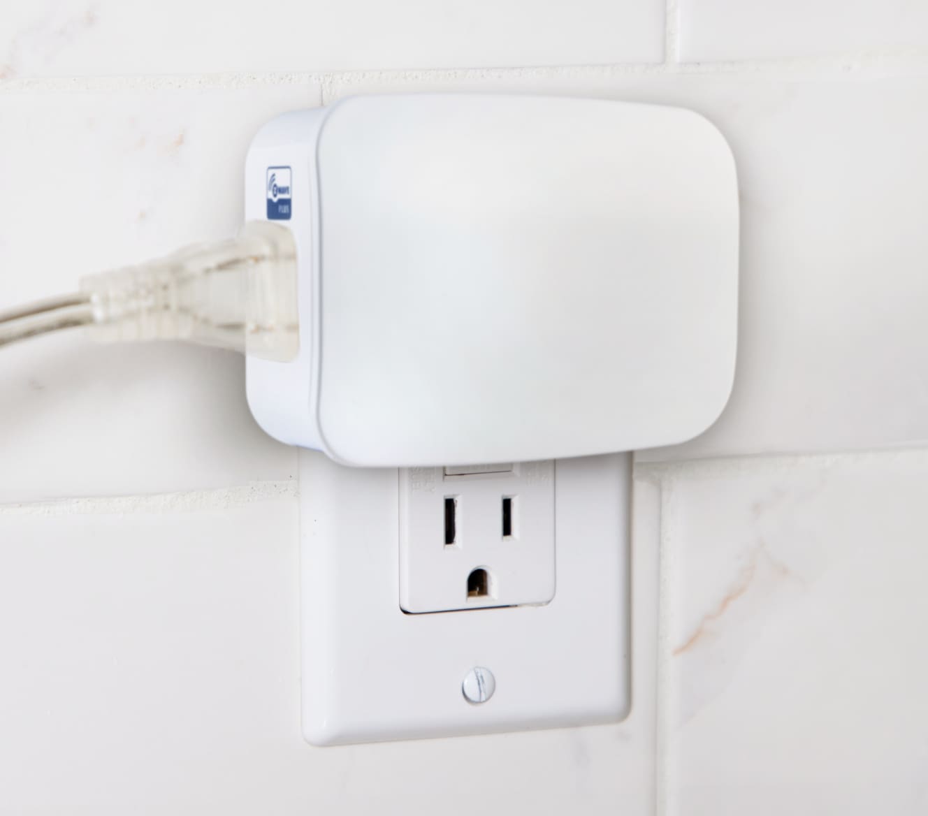 Z-Wave Dimming Lamp Plug-in Module | ADT®